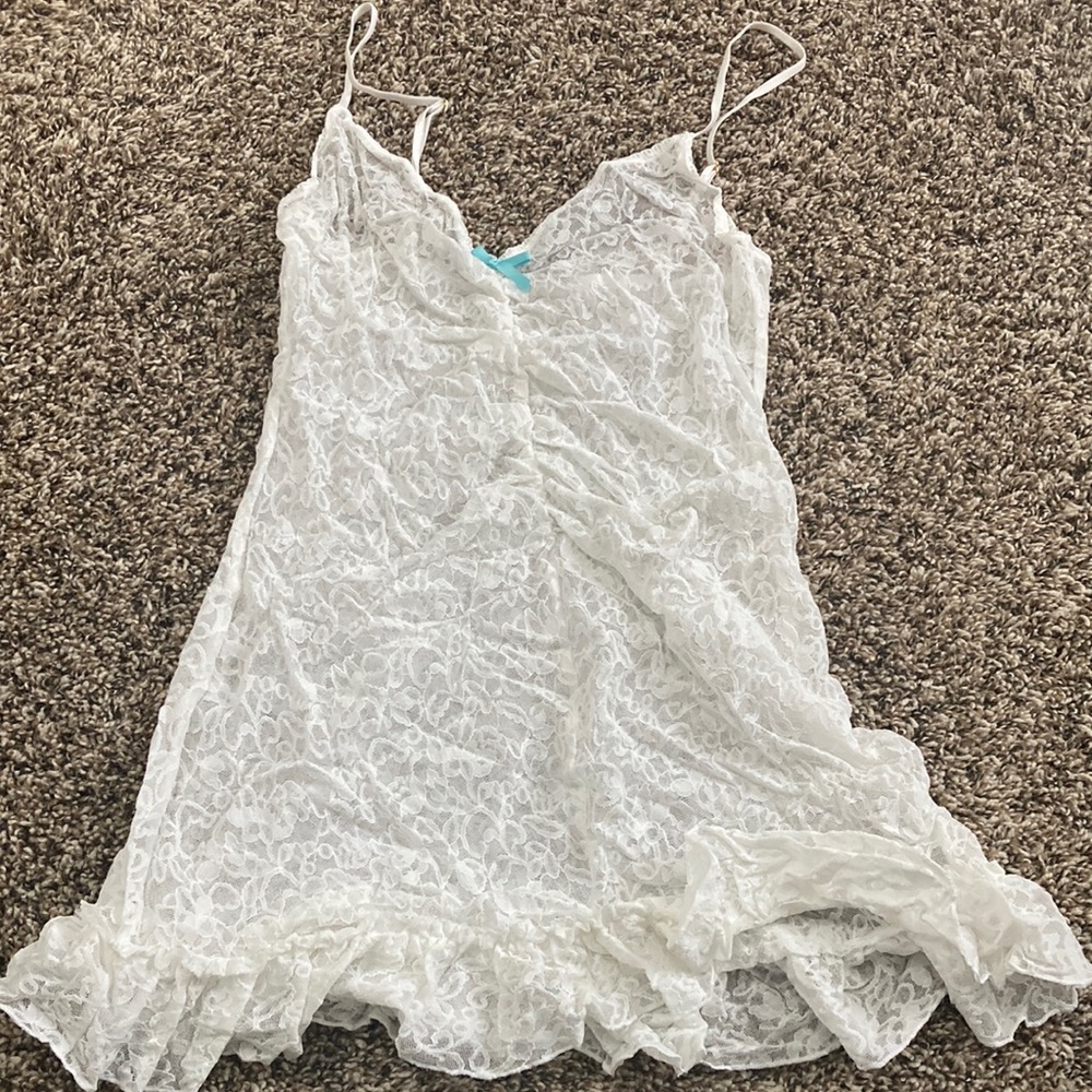 (Tag removed) white bridal VS teddy (S)